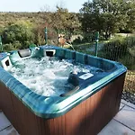 Domaine Mas Natura 2 Climatisation, Piscine Et Сasa de vacaciones