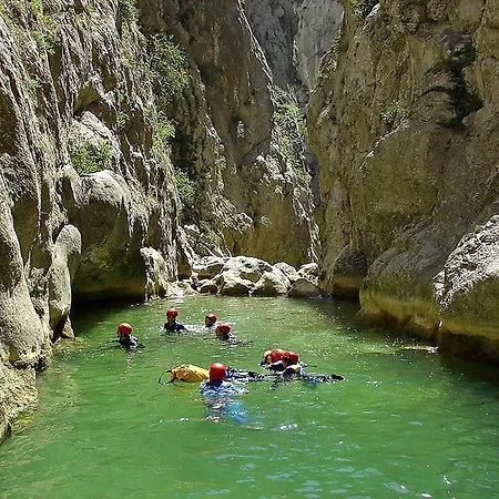 Domaine Mas Natura 2 Climatisation, Piscine Et Holiday home *