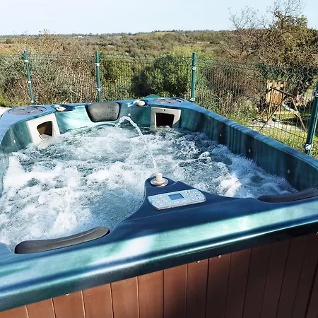 Domaine Mas Natura 2 Climatisation, Piscine Et *